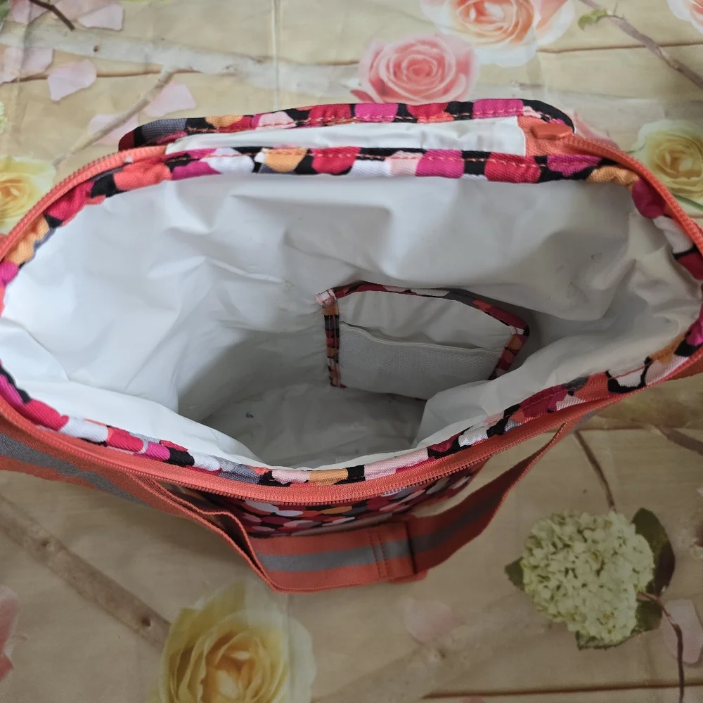Vera Bradley Cooler Bag - Picture 5 of 6